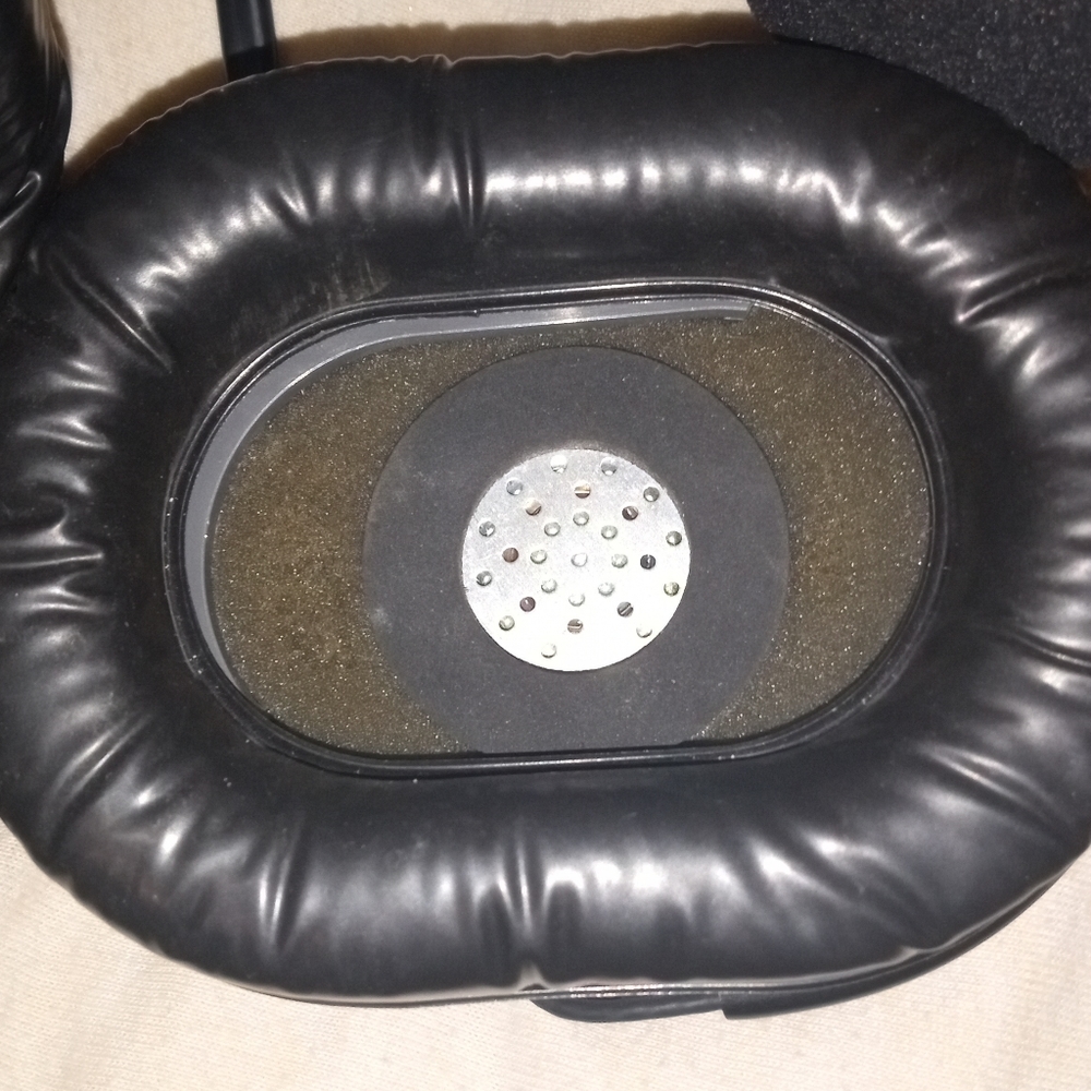 Aviation Headset - Picture 4 of 8